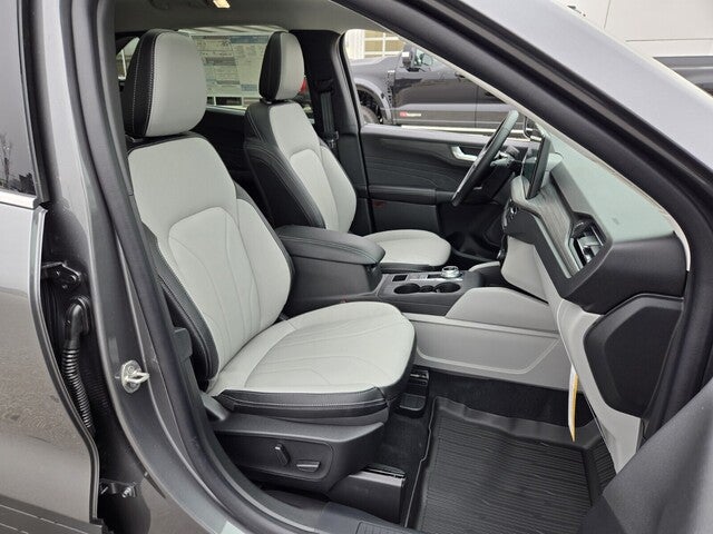 2026 Ford Escape Platinum™