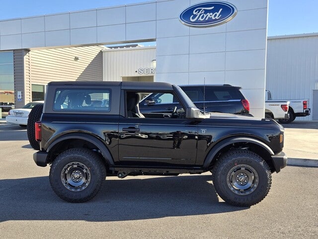2025 Ford Bronco Base
