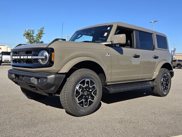 2026 Ford Bronco Outer Banks®