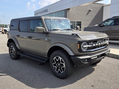 2026 Ford Bronco Outer Banks®