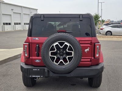 2026 Ford Bronco Outer Banks®