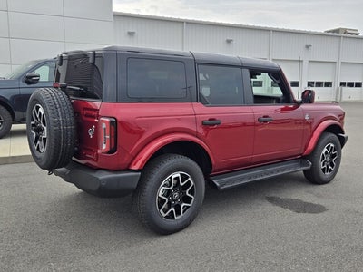 2026 Ford Bronco Outer Banks®