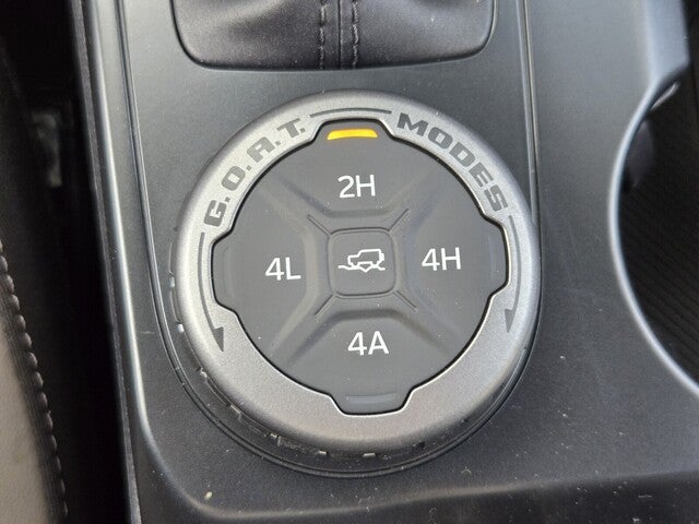 2025 Ford Bronco Outer Banks®