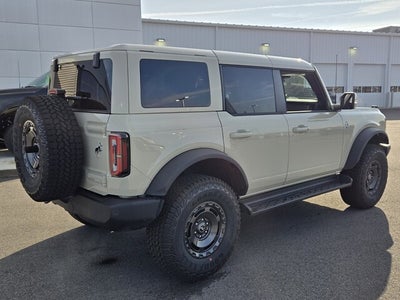 2025 Ford Bronco Outer Banks®