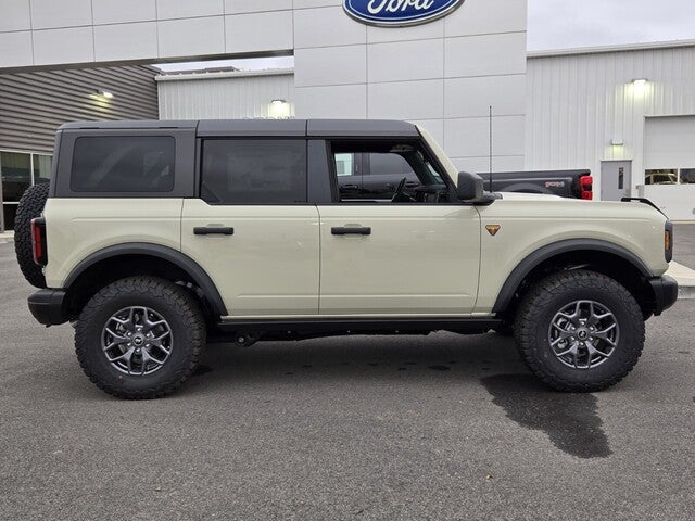 2025 Ford Bronco Badlands®