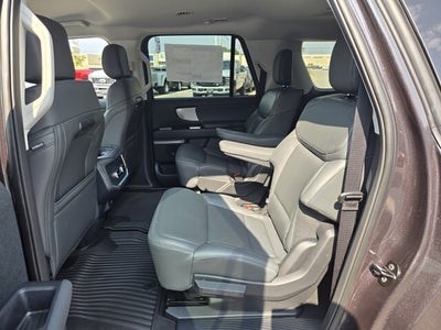 2027 Ford Expedition MAX Active