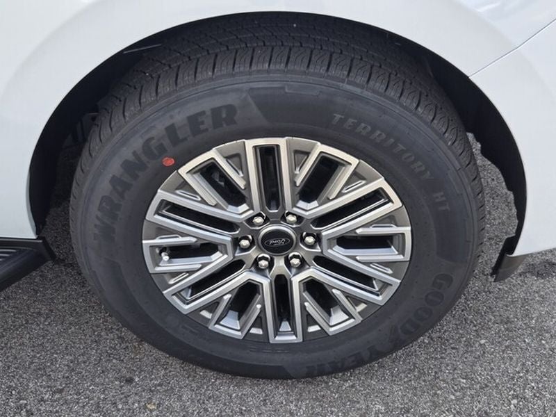 2026 Ford Expedition MAX Platinum®