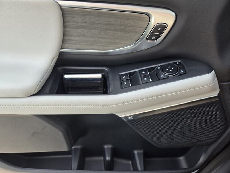 2026 Ford Expedition MAX Platinum®