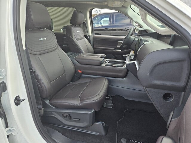 2025 Ford Expedition Platinum® MAX