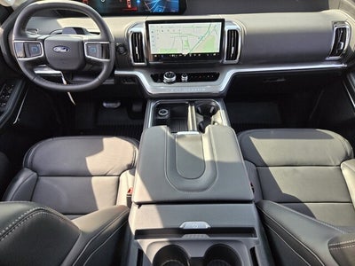 2026 Ford Expedition Platinum®