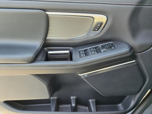 2026 Ford Expedition Platinum®