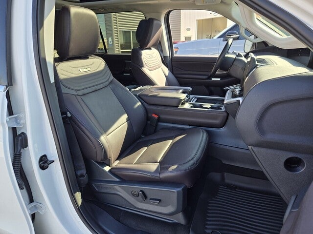 2026 Ford Expedition Platinum®