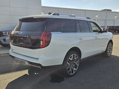 2026 Ford Expedition Platinum®