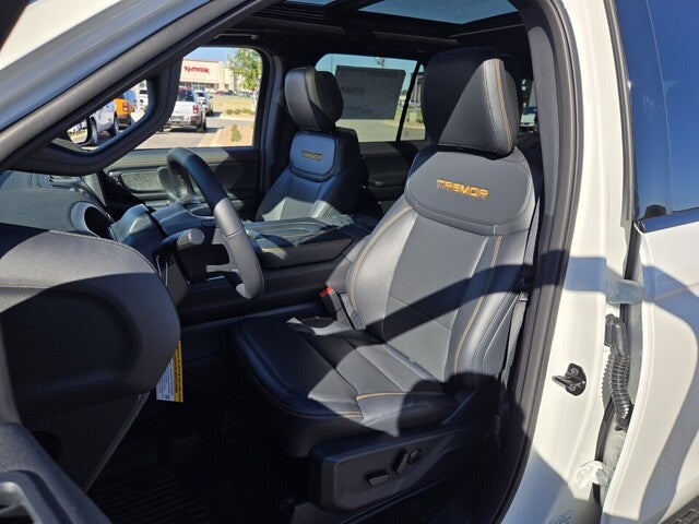 2027 Ford Expedition Tremor®