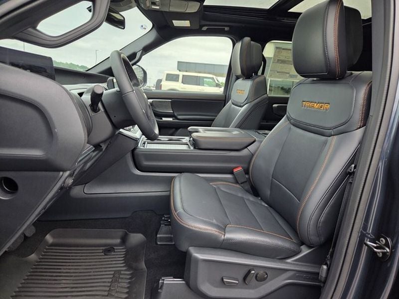 2026 Ford Expedition Tremor®