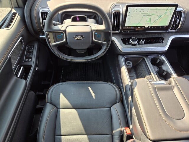 2025 Ford Expedition TREMOR®