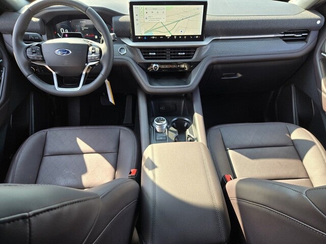 2027 Ford Explorer Platinum™