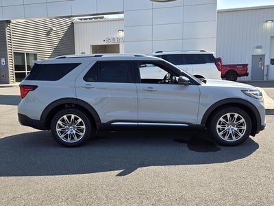 2027 Ford Explorer Platinum™