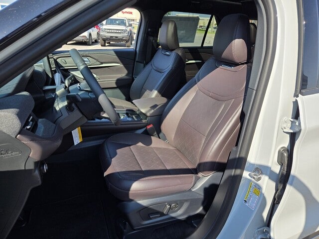 2027 Ford Explorer Platinum™