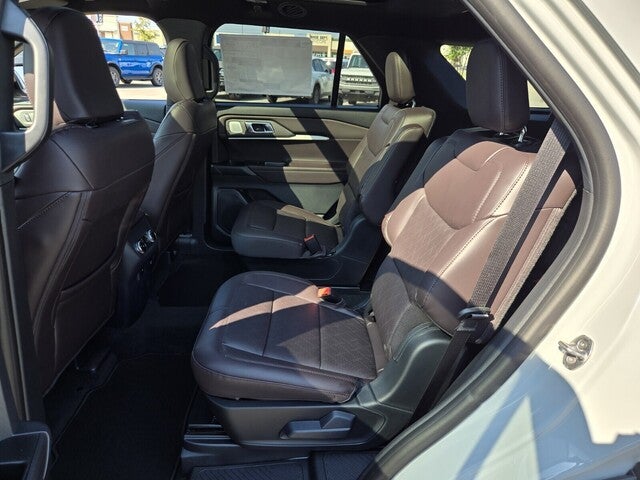 2027 Ford Explorer Platinum™