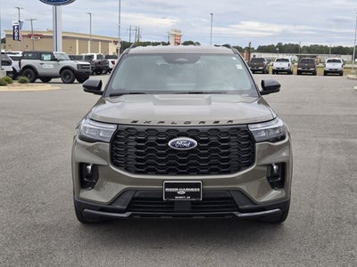 2026 Ford Explorer ST-Line