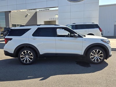2027 Ford Explorer ST-Line