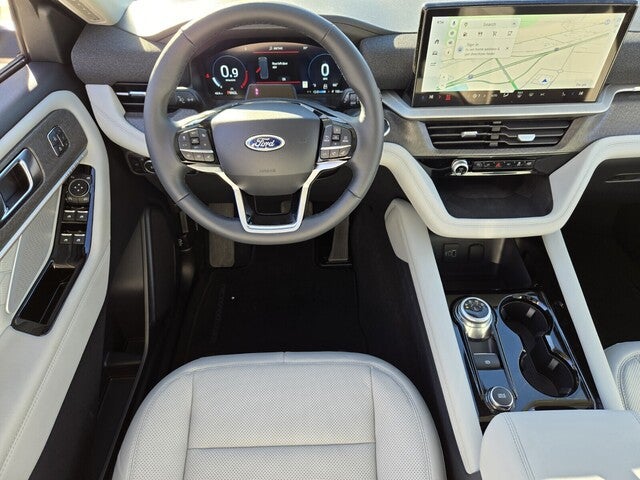 2026 Ford Explorer Platinum™