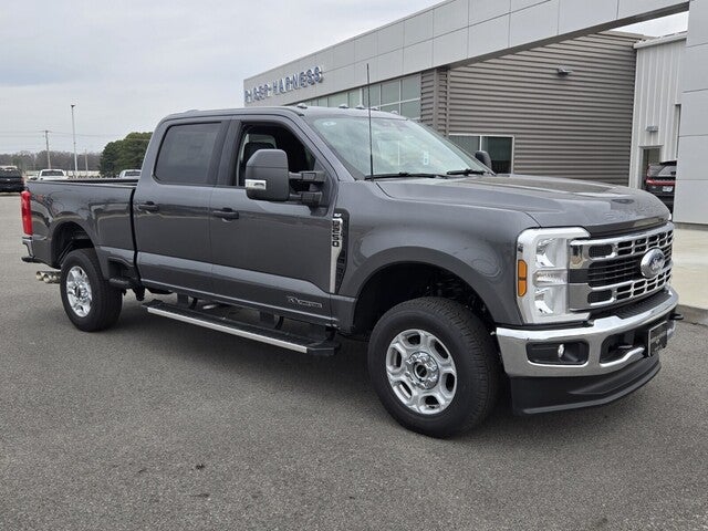 2026 Ford Super Duty F-250® XLT