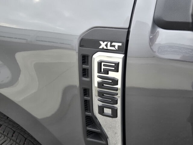 2026 Ford Super Duty F-250® XLT