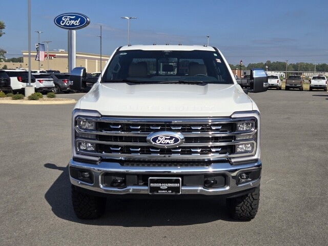 2027 Ford Super Duty F-250® Lariat®