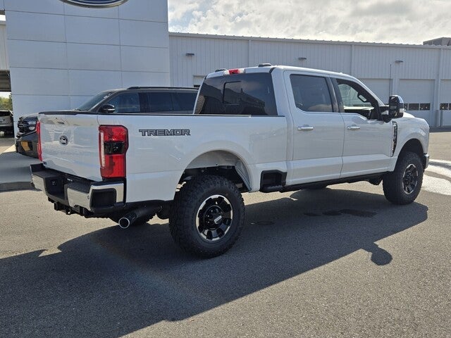2027 Ford Super Duty F-250® Lariat®