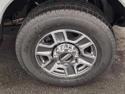 2026 Ford Super Duty F-350® Lariat®