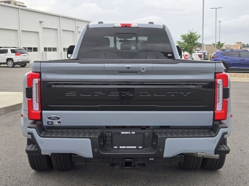 2026 Ford Super Duty F-350® Platinum®