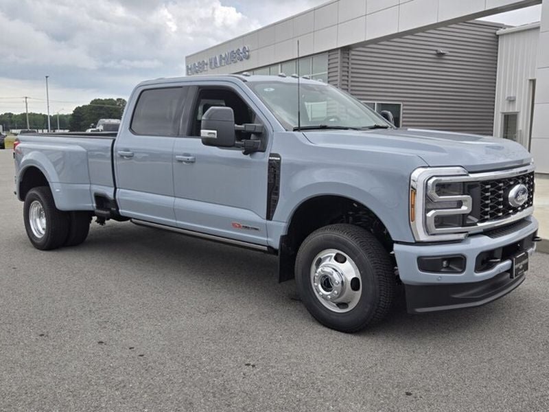 2026 Ford Super Duty F-350® Platinum®