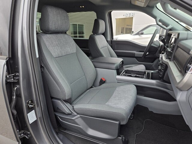 2026 Ford Super Duty F-350® XLT