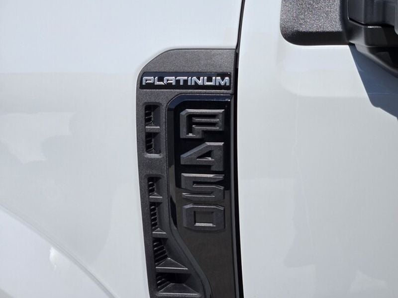 2026 Ford Super Duty F-450® Platinum®