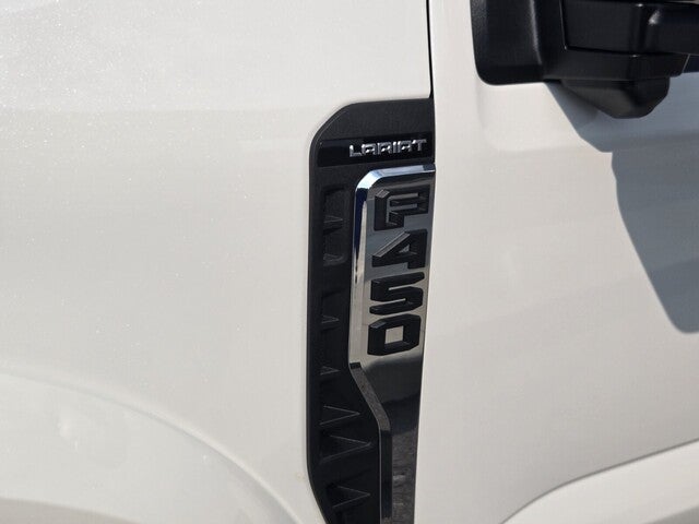 2026 Ford Super Duty F-450® Lariat®