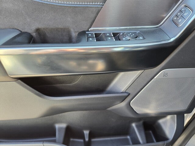 2025 Ford F-150 Platinum®