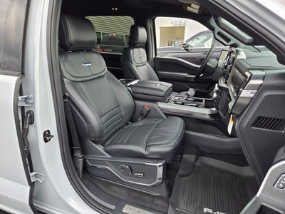 2025 Ford F-150 Platinum®