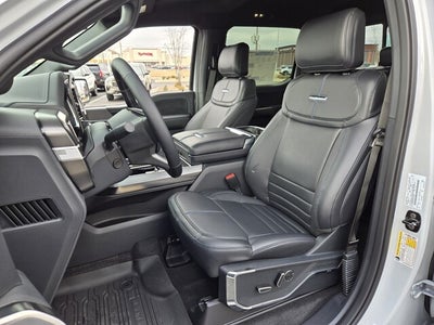 2025 Ford F-150 Platinum®