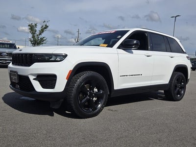 2023 Jeep Grand Cherokee Laredo