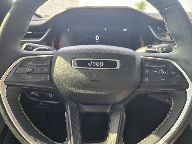 2023 Jeep Grand Cherokee Laredo