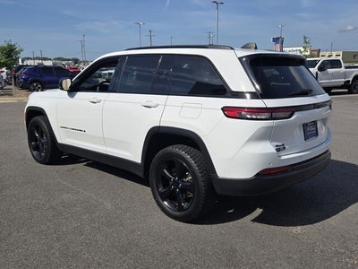 2023 Jeep Grand Cherokee Laredo