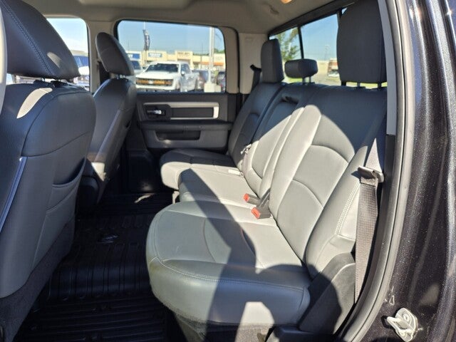 2018 RAM 1500 SLT