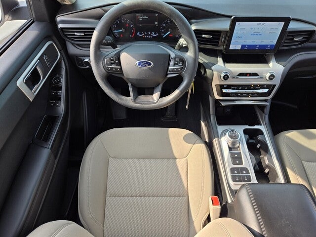 2021 Ford Explorer Base