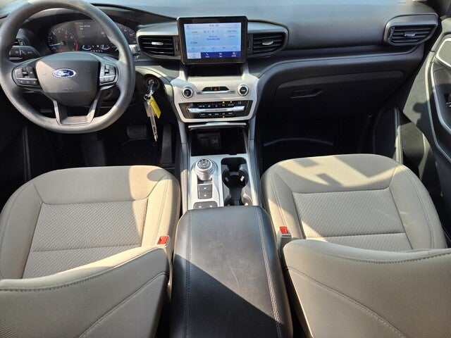 2021 Ford Explorer Base