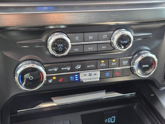 2024 Ford F-350 Lariat Super Duty