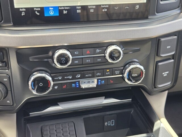 2025 Ford F-450 PLATINUM 4WD CREW CAB 8' BOX