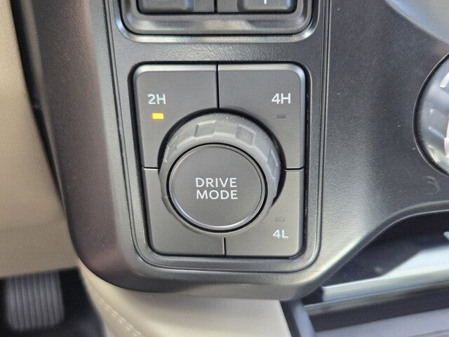 2025 Ford F-450 PLATINUM 4WD CREW CAB 8' BOX