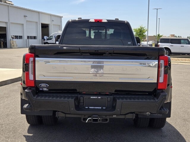 2025 Ford F-450 PLATINUM 4WD CREW CAB 8' BOX